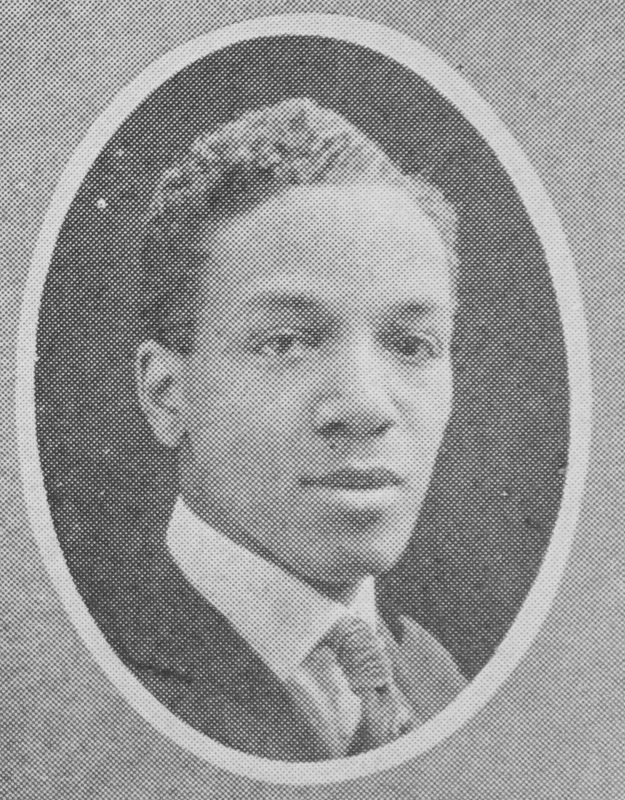Robert R. Davenport, senior photo from the Scarlet Letter yearbook