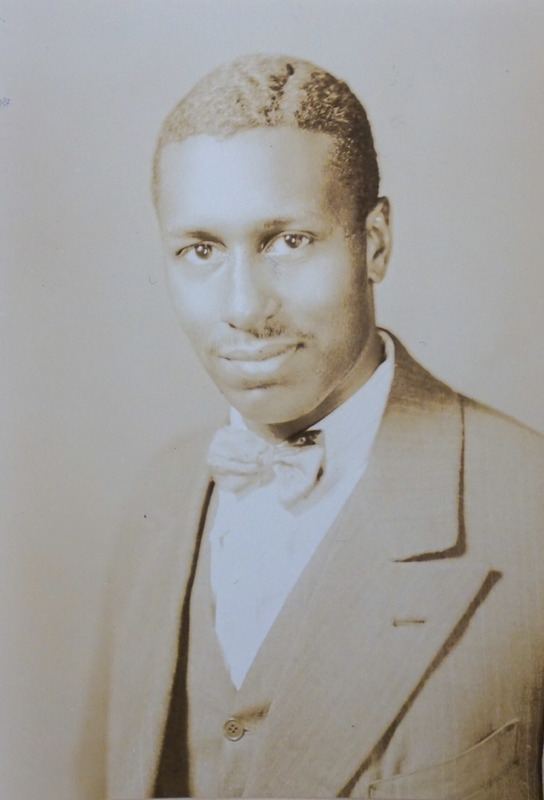 Photograph of Weaver O. Howard